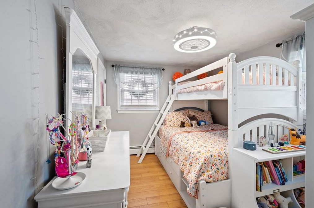 8 Surrey Ln, West Warwick RI  02893-3308 exterior