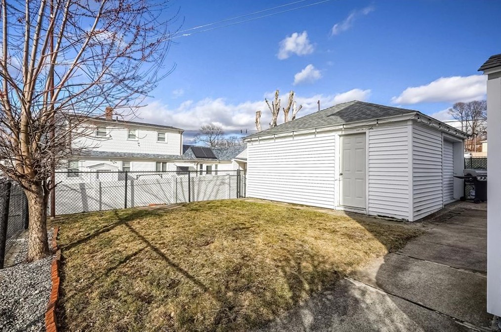 60 Maplewood Ave, Cranston RI  02920-7023 exterior