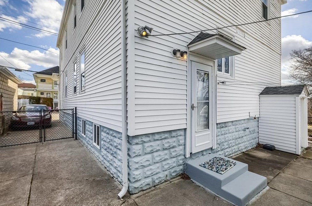 60 Maplewood Ave, Cranston RI  02920-7023 exterior