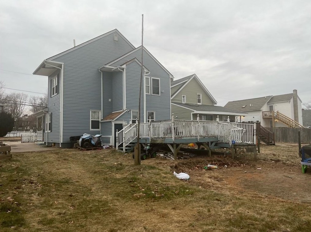 25 Eddy St, West Warwick RI  02893-3702 exterior