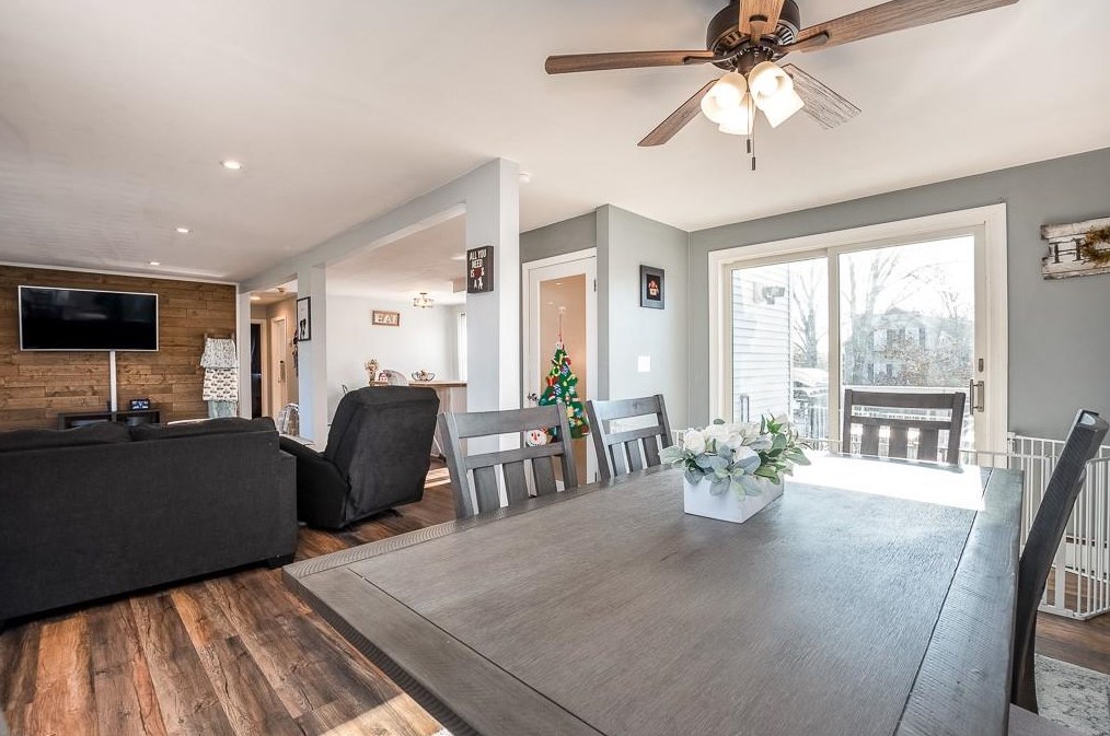 4 Mayfield Ave, Cranston RI  02920-2011 exterior