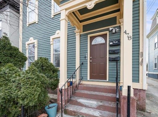 478 Fountain St, Providence RI  02903-3531 exterior