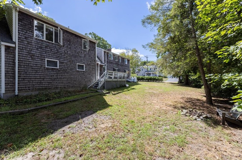 60 Cole St, Jamestown RI  02835-1326 exterior