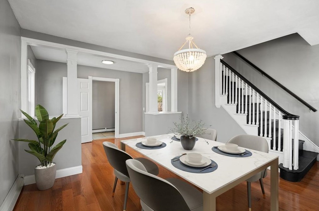 32 Potter Ave, West Warwick RI  02893-4611 exterior