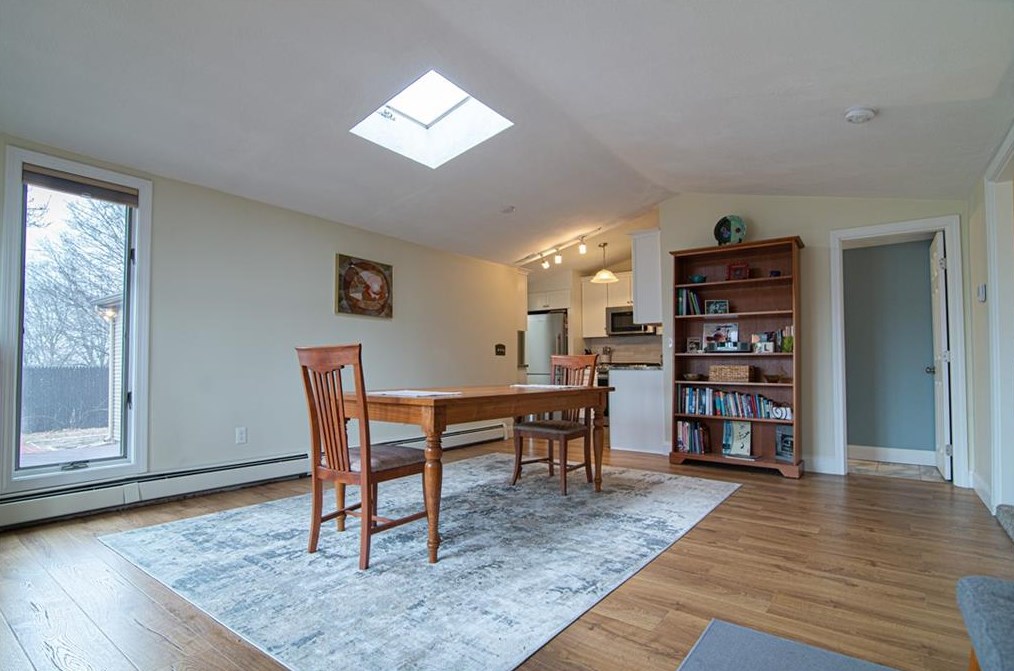 50 Tower Ave, East Providence RI  02914-3330 exterior