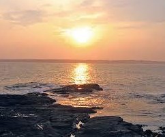 75 Blueberry Ln, Jamestown RI 02835-2901 exterior