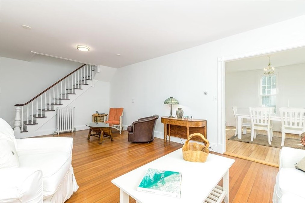 5 Columbia Ave, Jamestown RI  02835-1307 exterior