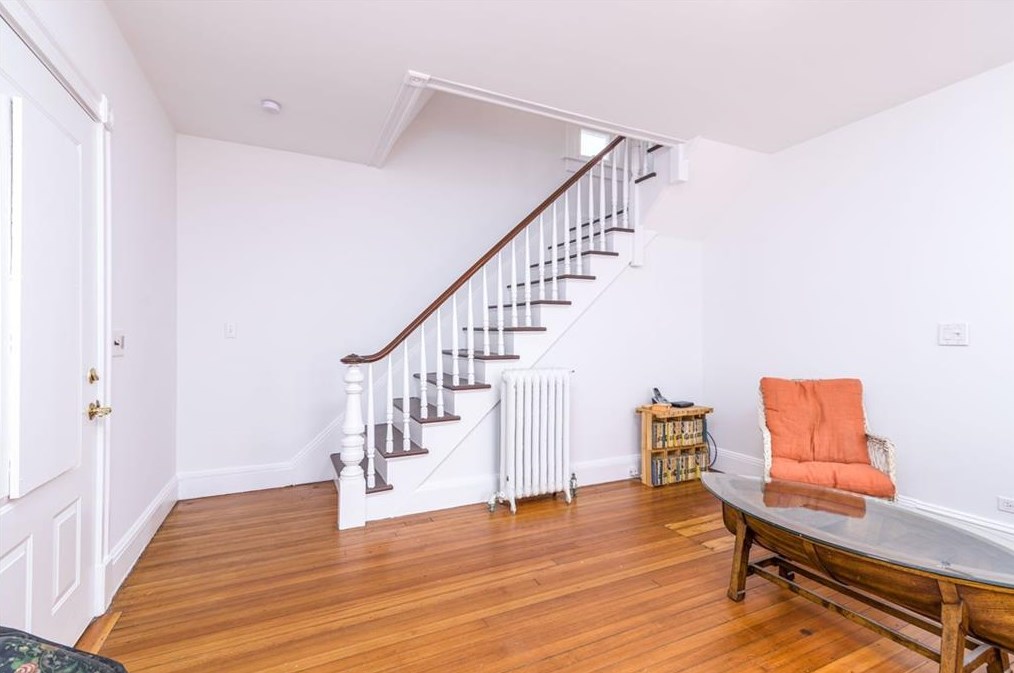 5 Columbia Ave, Jamestown RI  02835-1307 exterior