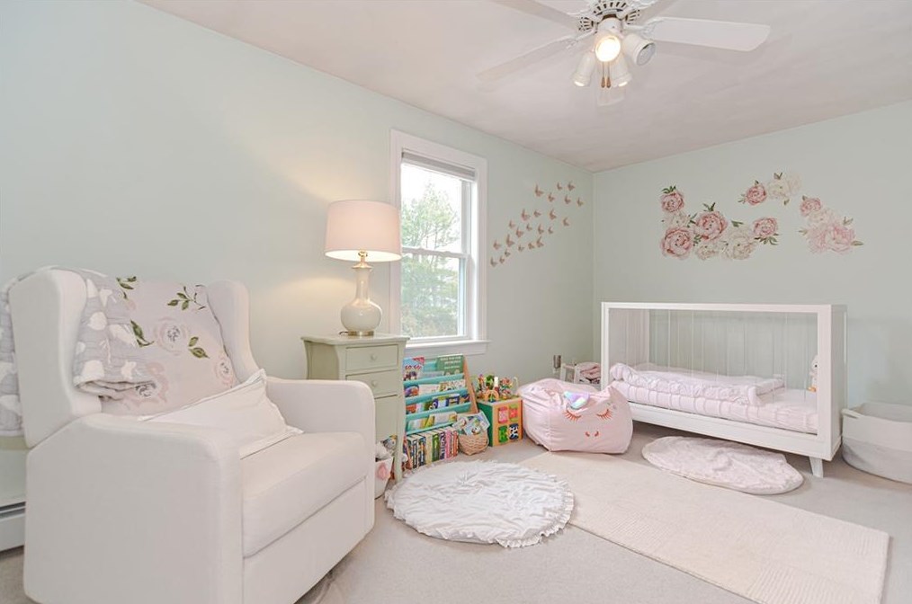 107 Woodlawn Ave, Bristol RI  02809-3016 exterior