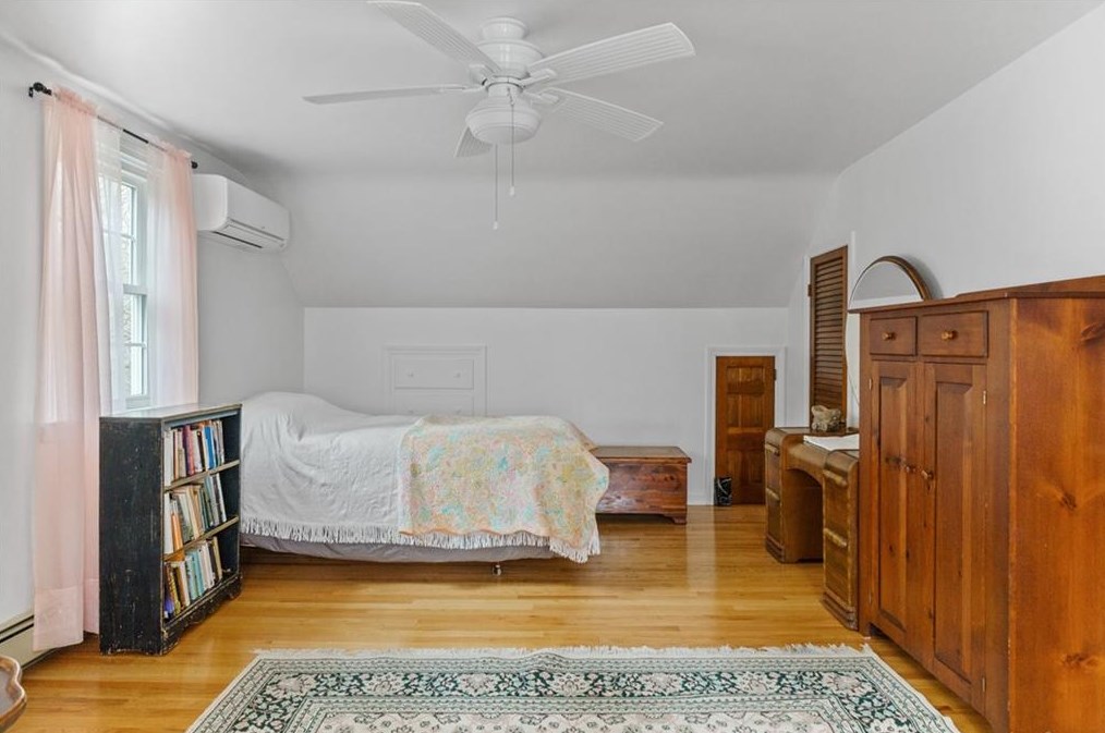 198 Richmond Townhouse Rd, Richmond RI  02812-1038 exterior