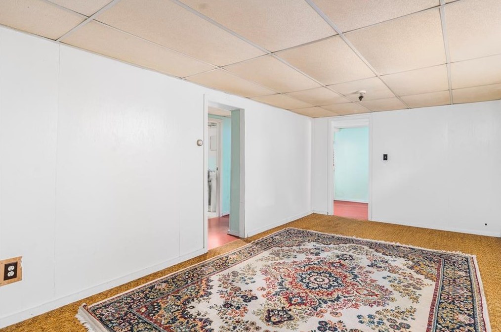 765 Willett Ave, East Providence RI  02915-2621 exterior