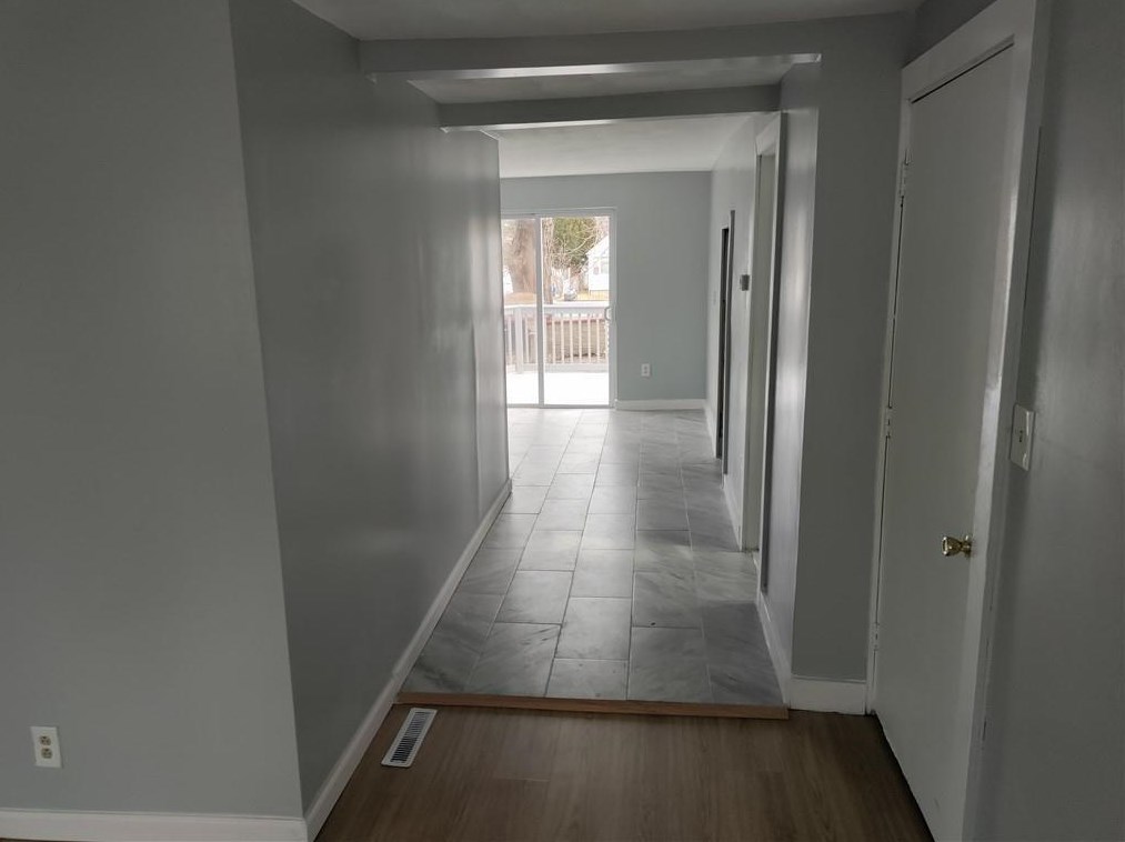 33 Princess Ave, Cranston RI  02920-6705 exterior
