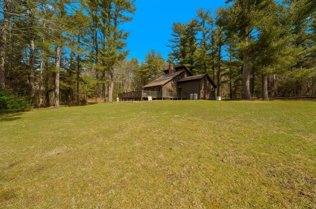 100 Foster Center Rd, Scituate RI  02825-1327 exterior