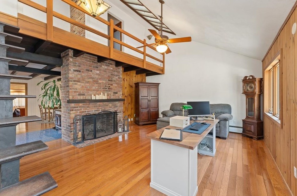 100 Foster Center Rd, Scituate RI  02825-1327 exterior