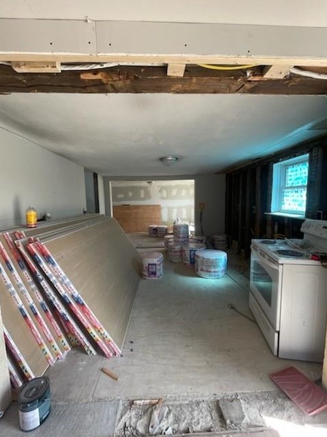 17 Standard Ave, West Warwick RI  02893-3827 exterior