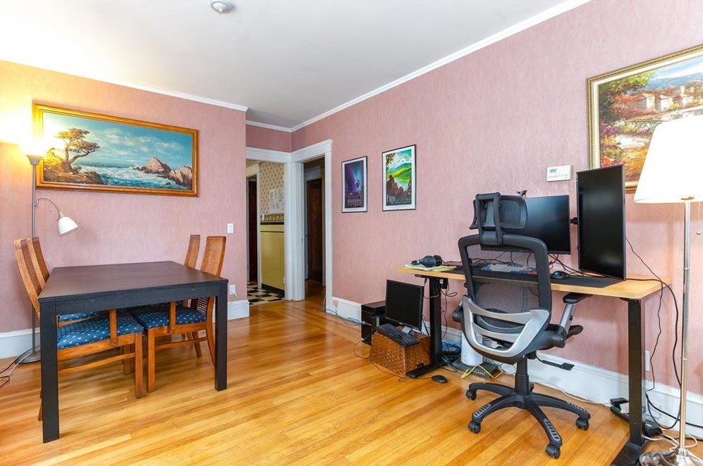 94 Lexington Ave, Cranston RI  02910-3310 exterior