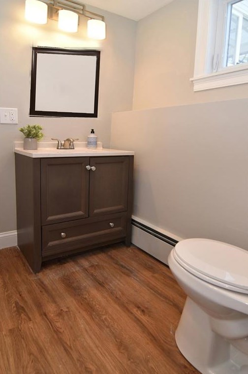 260 Garden Hills Dr, Cranston RI  02920-3428 exterior