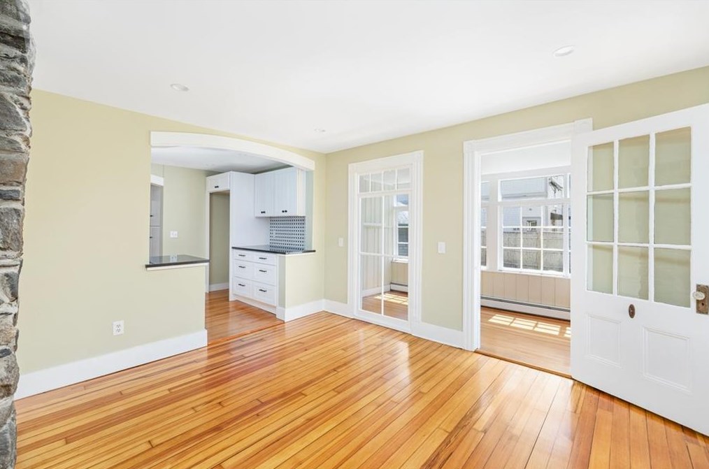 6 Coronado St, Jamestown RI  02835-1229 exterior