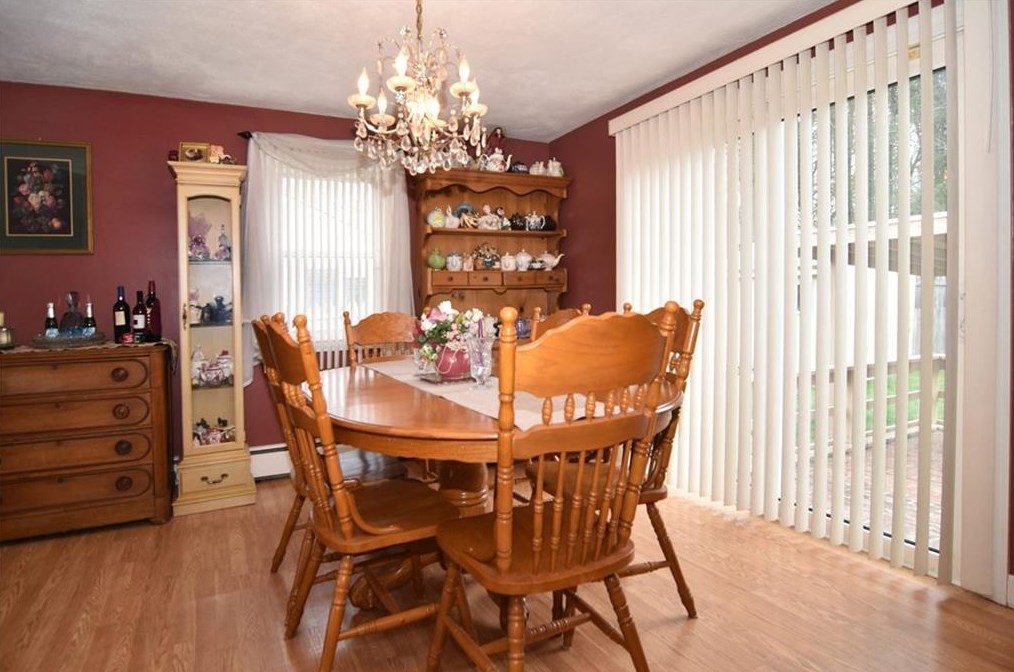 20 Fairbanks Ave, East Providence RI  02914-1914 exterior