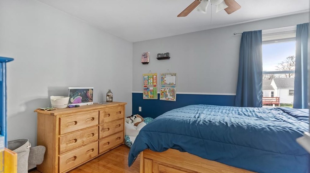 20 Maplewood St, East Providence RI  02914-4225 exterior