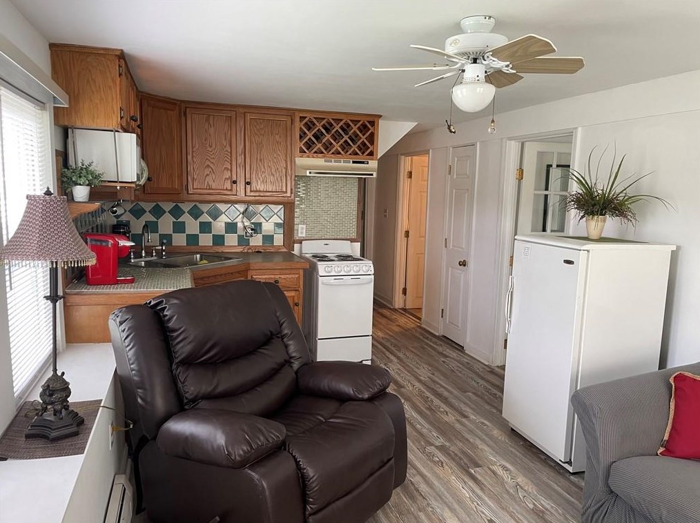 32 Mccann St, North Smithfield RI  02896-7914 exterior