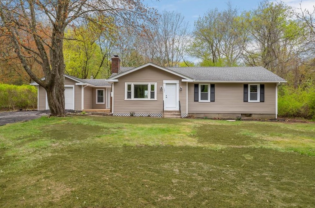 131 Sayles Hl Rd, North Smithfield RI  02896-8227 exterior