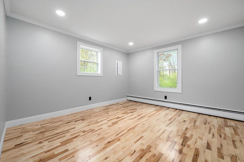 131 Sayles Hl Rd, North Smithfield RI  02896-8227 exterior