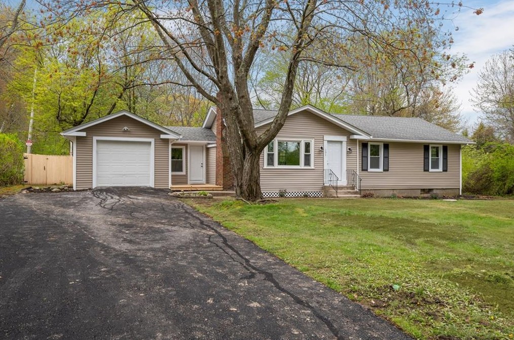 131 Sayles Hl Rd, North Smithfield RI  02896-8227 exterior