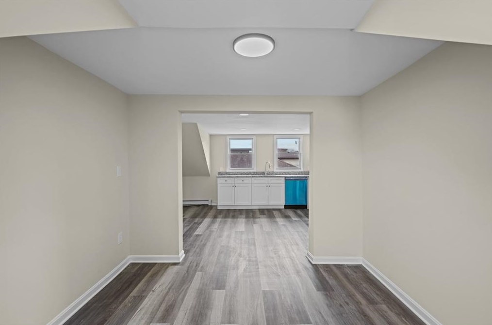 25 Unit St, Providence RI 02909-3940 exterior