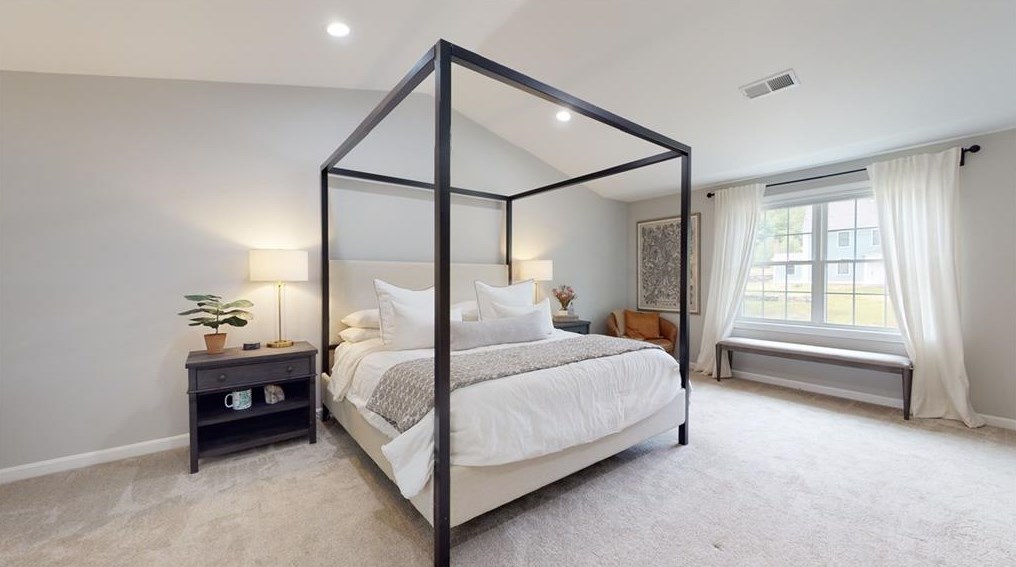 634 Natick Ave, Cranston RI  02921-1027 exterior