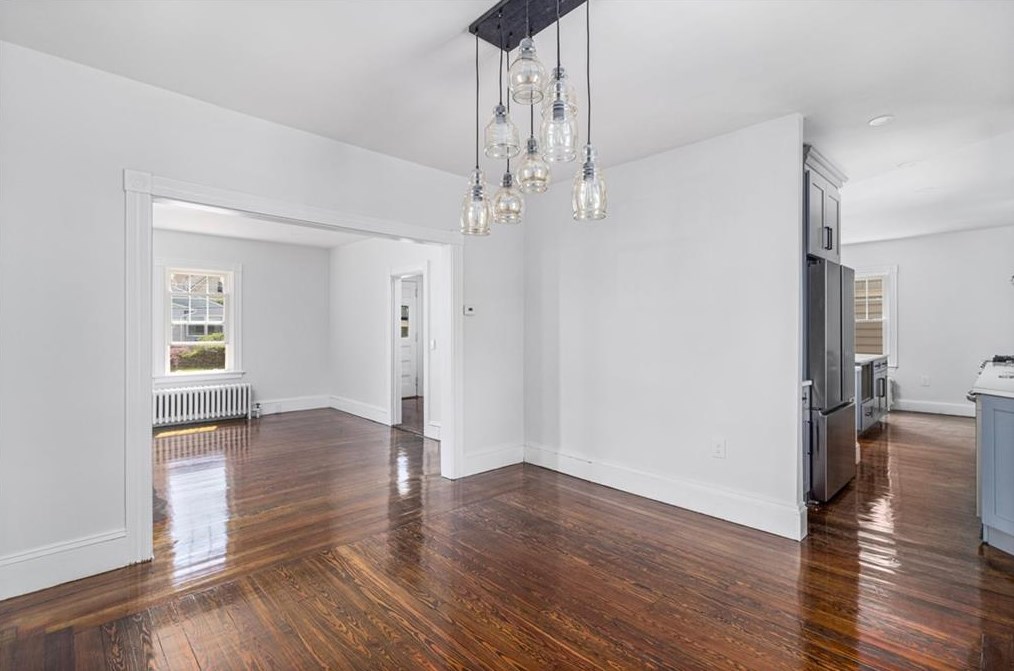 29 Blackamore Ave, Cranston RI  02910-4547 exterior
