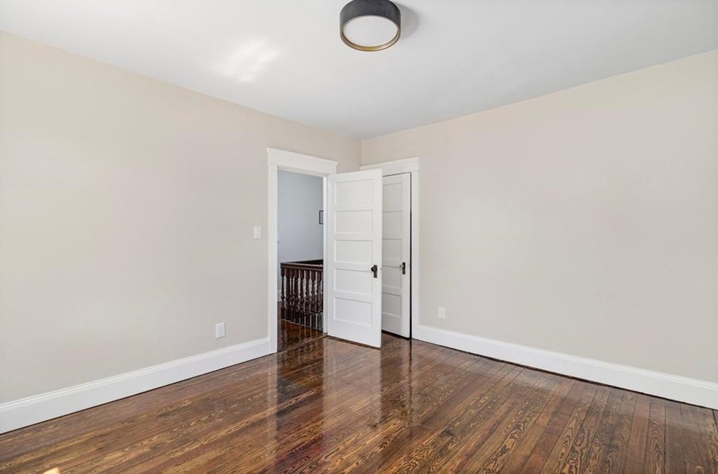 29 Blackamore Ave, Cranston RI  02910-4547 exterior