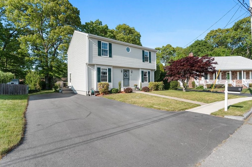 6 Allison Ct, East Providence RI  02915-2059 exterior