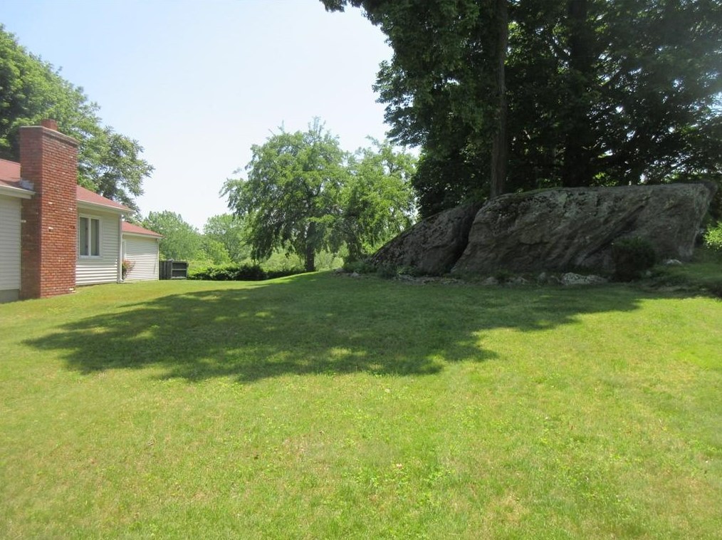 1090 Plainfield St, Providence RI 02909-4630 exterior