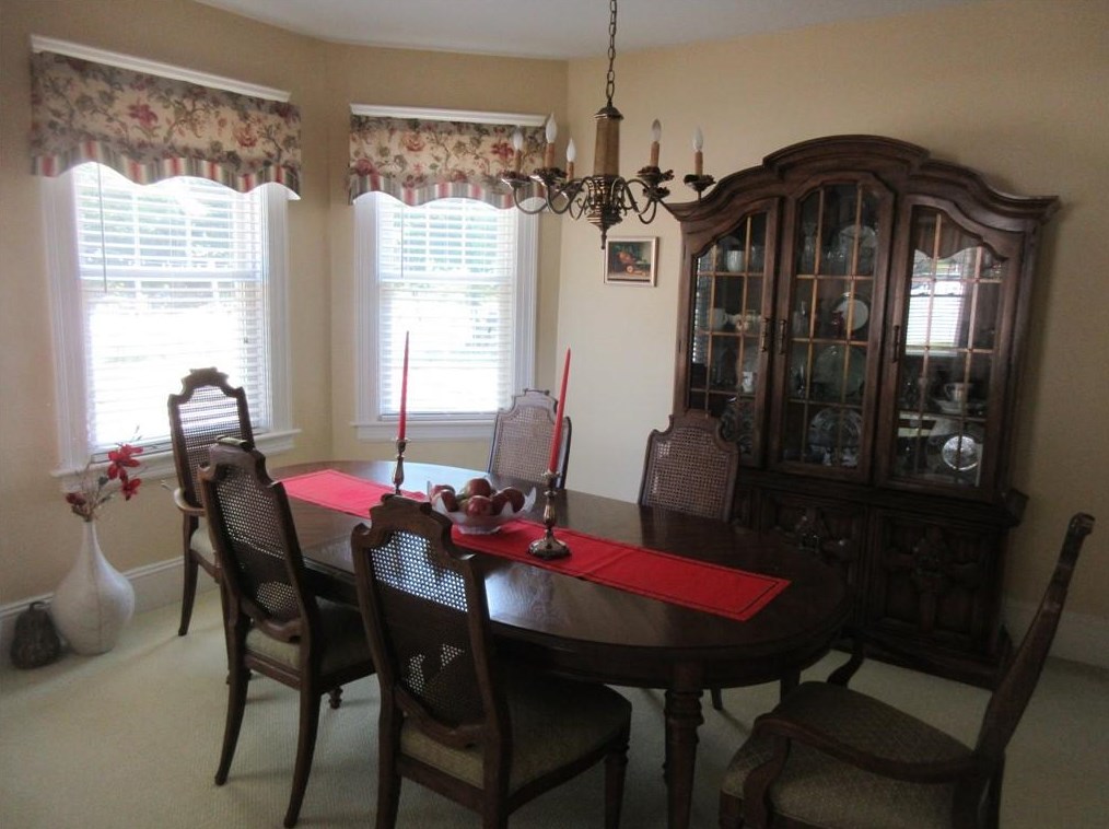 1090 Plainfield St, Providence RI 02909-4630 exterior