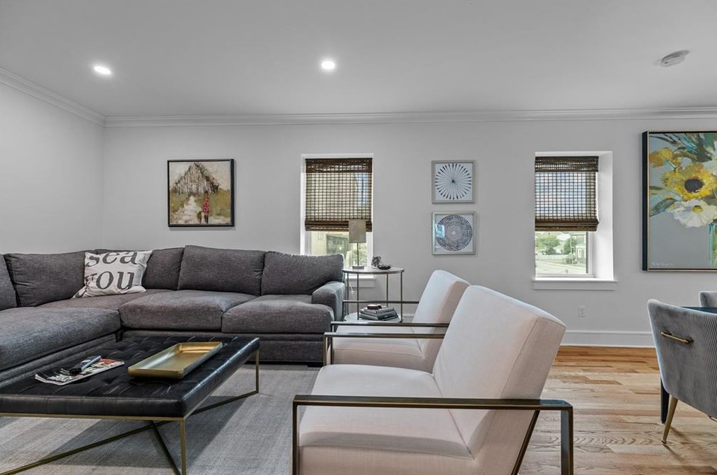 2 Eastnor Rd #2, Middletown, RI 02840