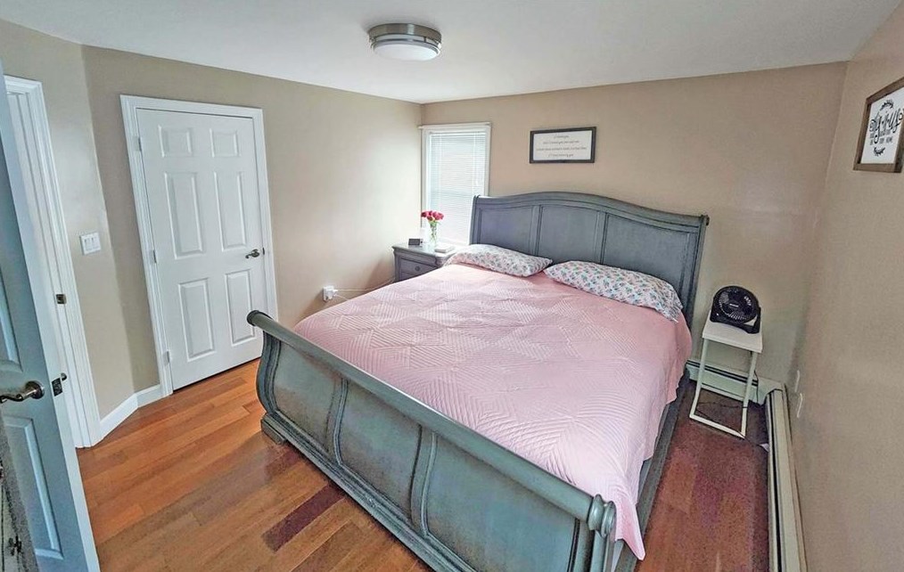 66 Orlo Ave, East Providence RI  02914-2234 exterior