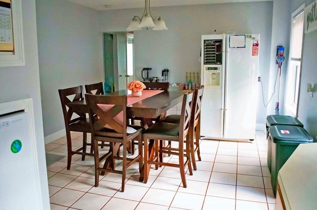 66 Orlo Ave, East Providence RI  02914-2234 exterior