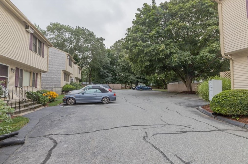 151 Willett Ave, East Providence RI  02915-4241 exterior