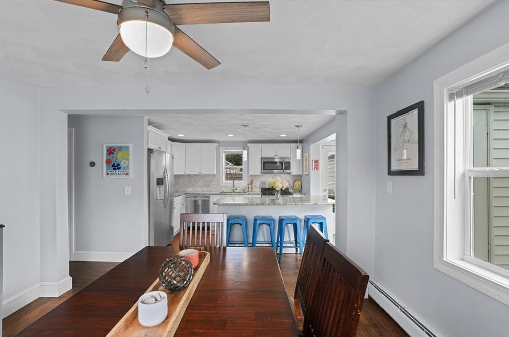 131 Chandler Ave, Cranston RI  02910-2505 exterior