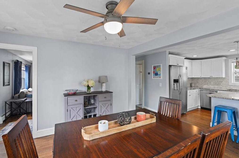 131 Chandler Ave, Cranston RI  02910-2505 exterior