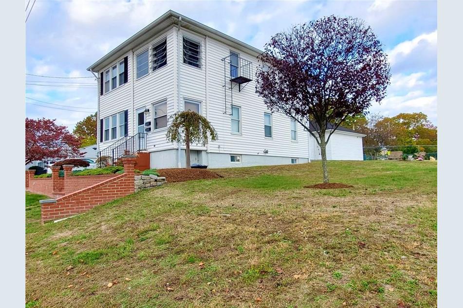 45 Orchard St, North Providence, RI 02911 MLS 1268287 Coldwell Banker