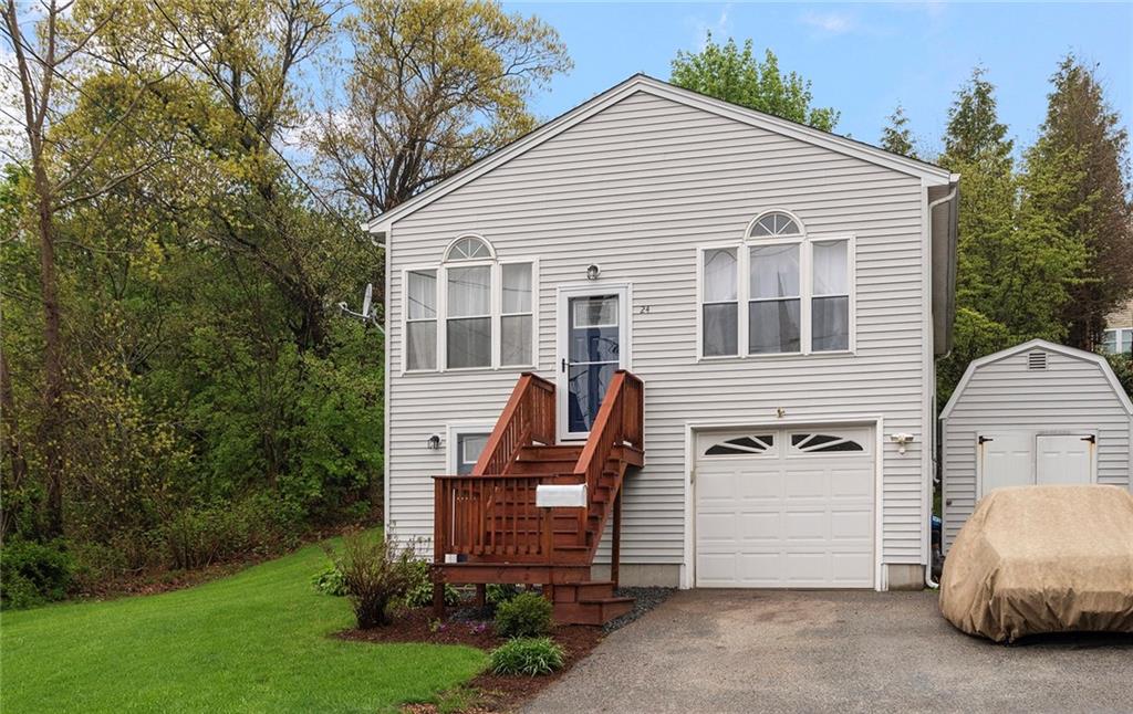 24 Fairview Ave, Cumberland, RI 02864 MLS 1283261 Coldwell Banker
