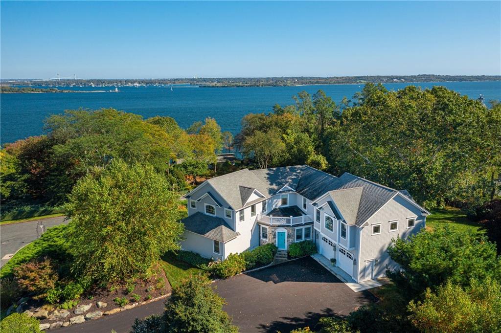 61 Horizon Dr, Narragansett, RI 02882 MLS 1304795 Coldwell Banker