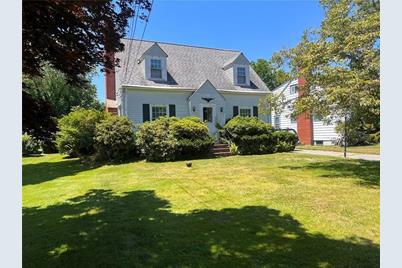 1163 Hope Street, Bristol, RI 02809 - Photo 1