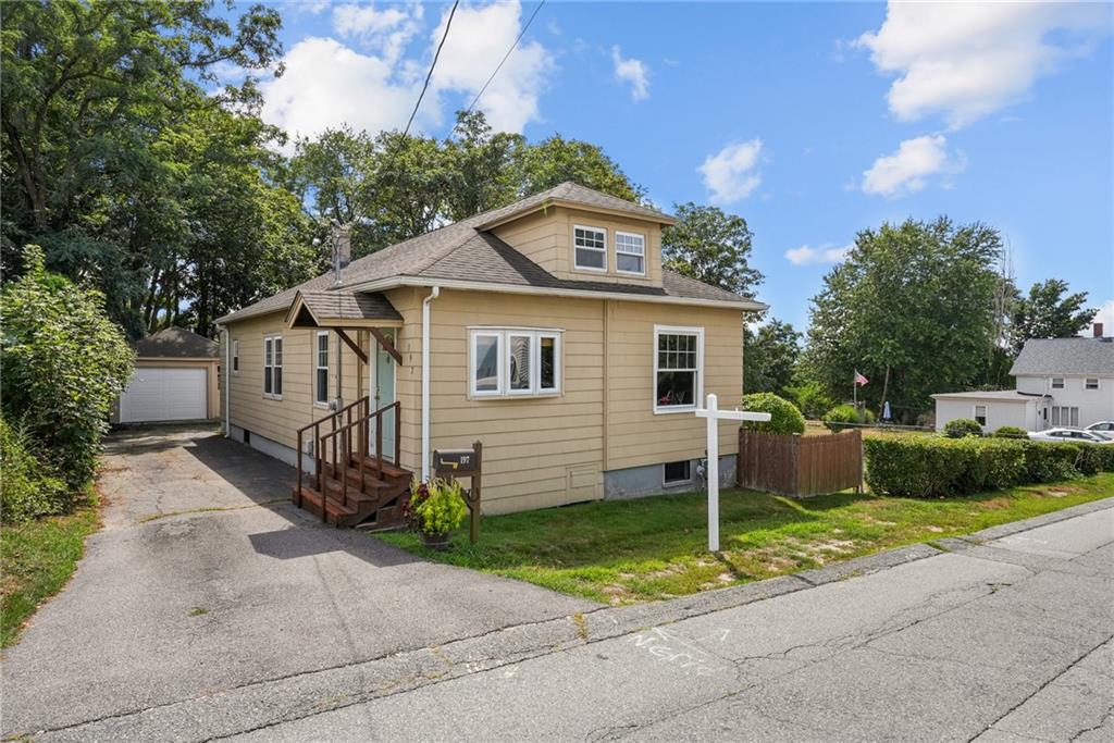 197 Judson St, Tiverton, RI 02878 MLS 1317271 Coldwell Banker