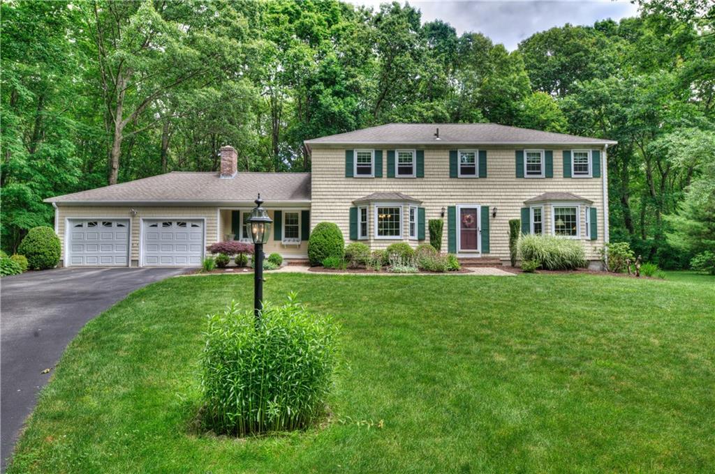 64 Limerock Dr, East Greenwich, RI 02818 MLS 1318844 Coldwell Banker