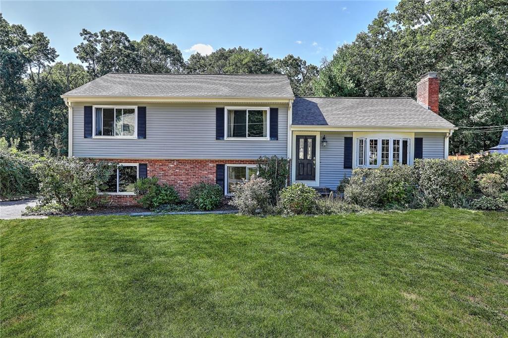 40 Dr, Cumberland, RI 02864 MLS 1319244 Coldwell Banker