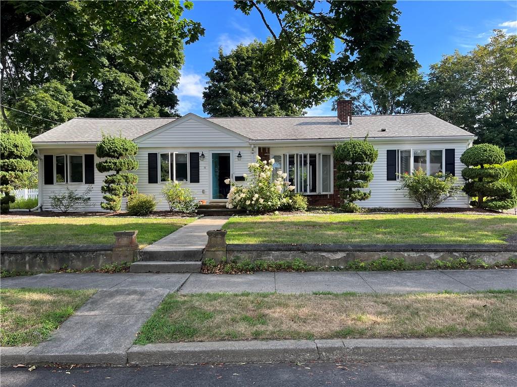 16 Terrace Dr, Bristol, RI 02809 MLS 1319288 Coldwell Banker