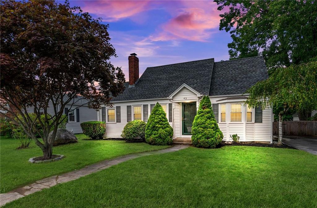 43 Hillard Ave, Warwick, RI 02886 MLS 1320205 Coldwell Banker